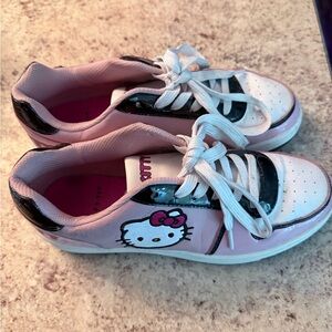 Hello Kitty Shoes